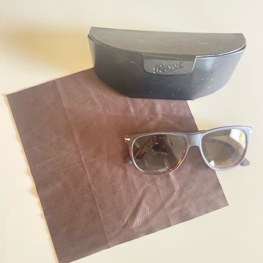 Persol 3103-S sunglasses